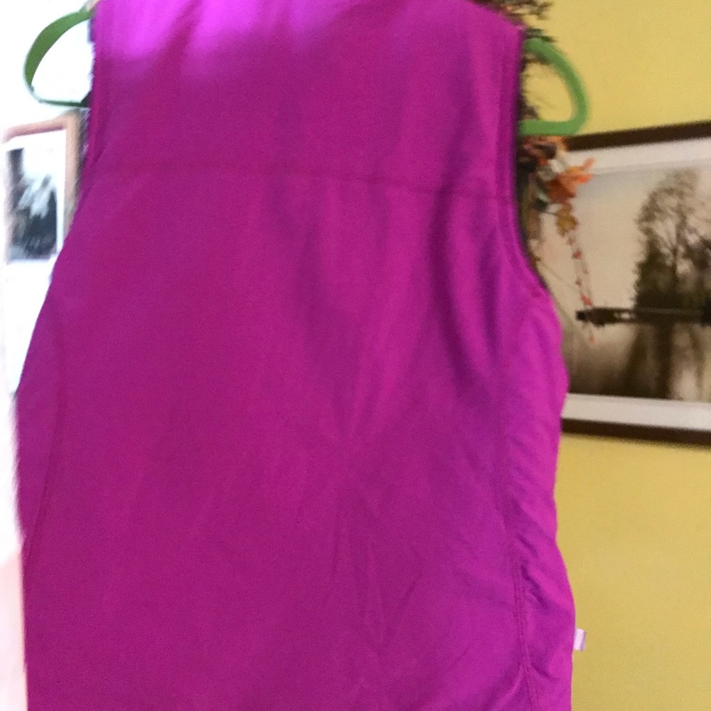 Vest - Picture 3 of 3